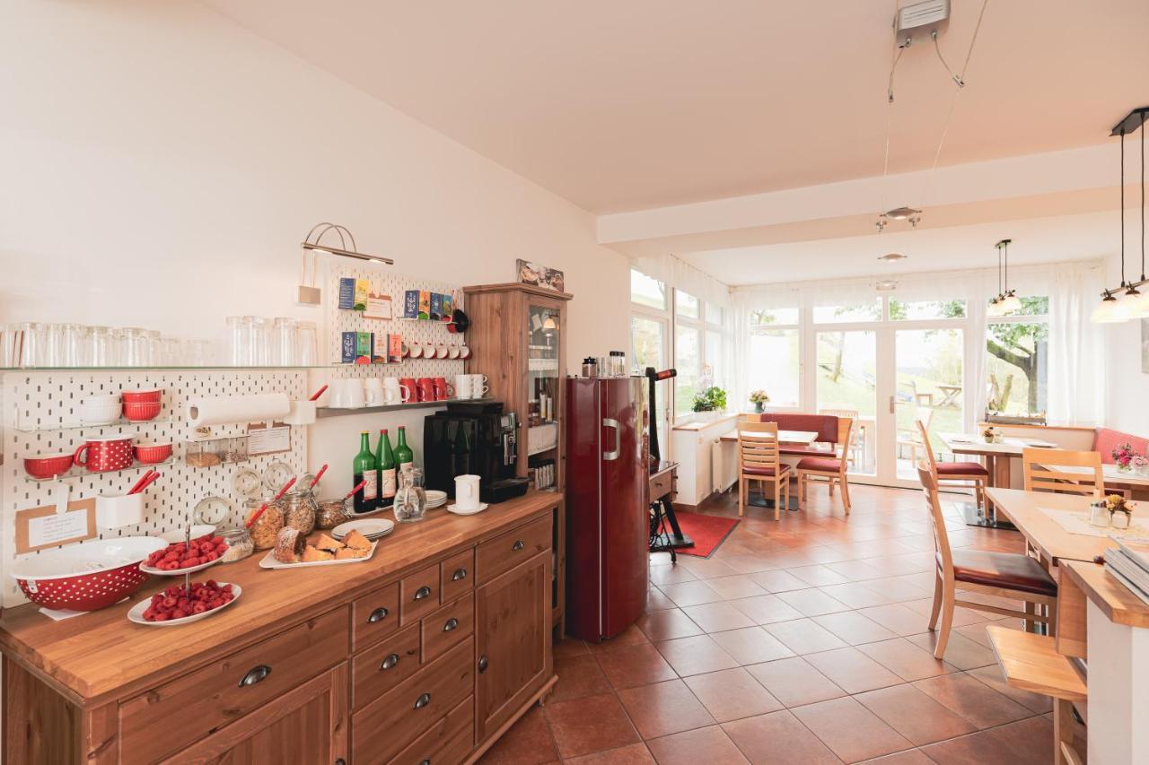 Kleinhofers Himbeernest Bed & Breakfast Anger  Bagian luar foto