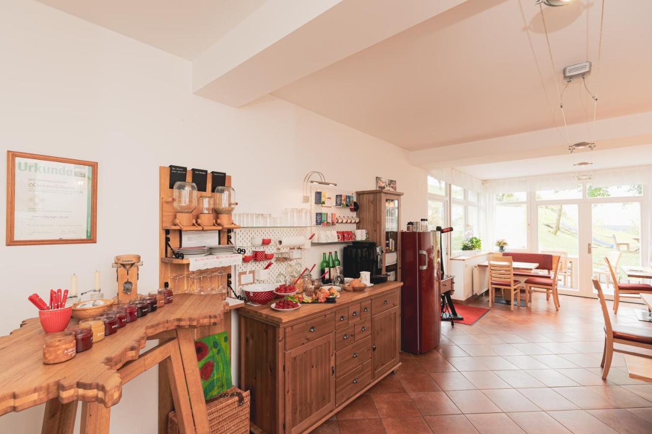 Kleinhofers Himbeernest Bed & Breakfast Anger  Bagian luar foto